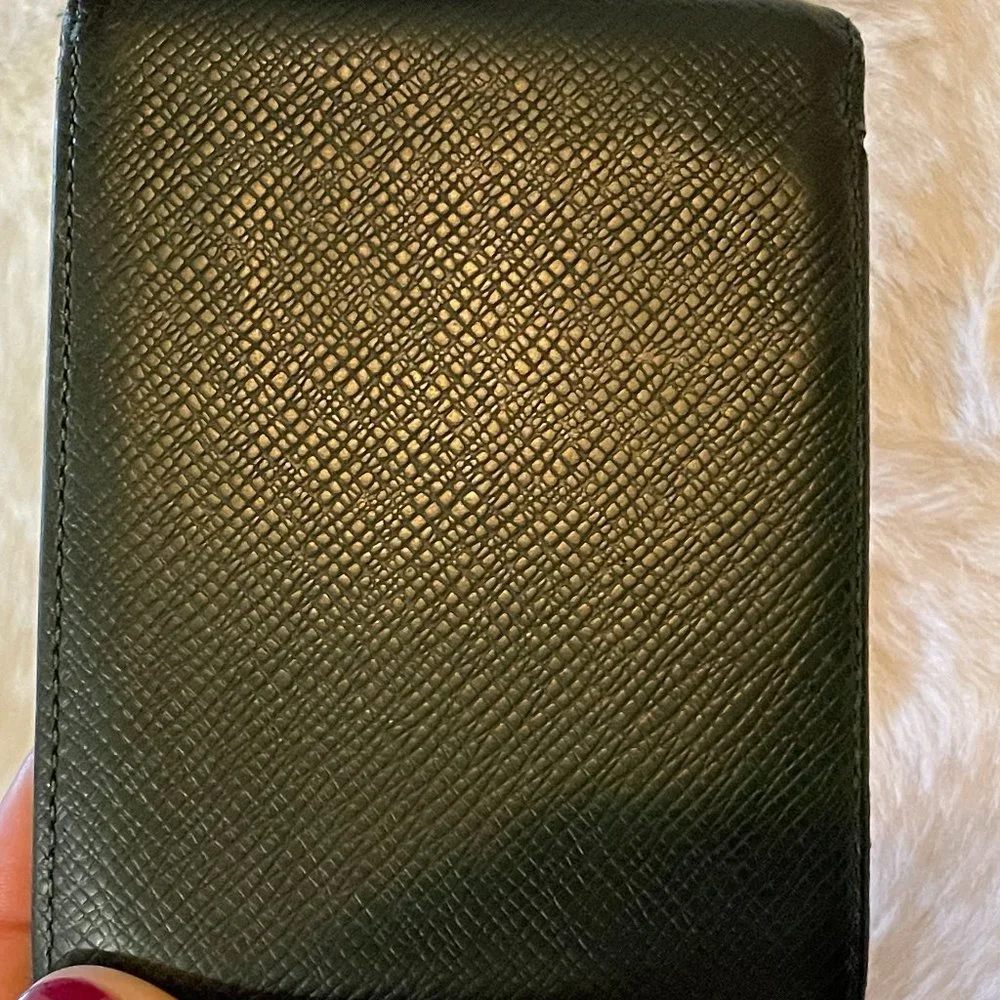 Louis Vuitton Wallet - Picture 12 of 15